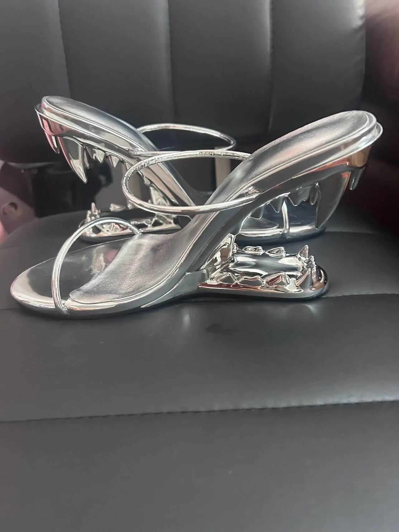 Silver Patent Leather High Heeled Fang Sandals