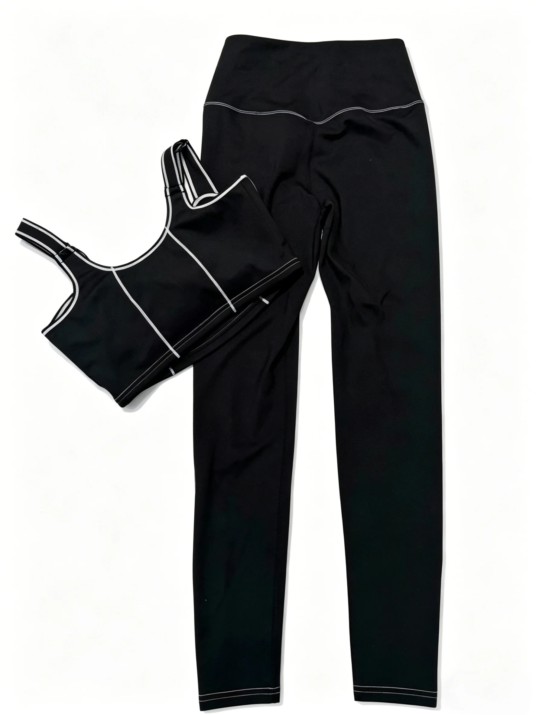 

2026 New Women Activewear Set Size M L Fashion Contrast Stitch 2 Piece Sports Bra Leggings Tracksuit 036