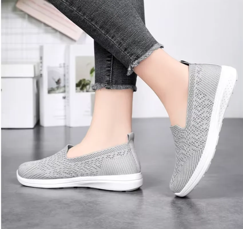 2024 new women shoes high quality summer holiday shoes