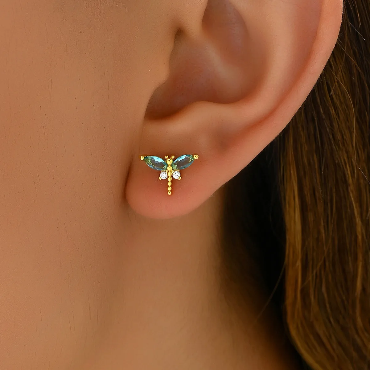 Niche Luxury Dragonfly Zirconia Earrings Gold Tone Copper Plated Insect Collection Studs - Unique Statement Jewelry for Women