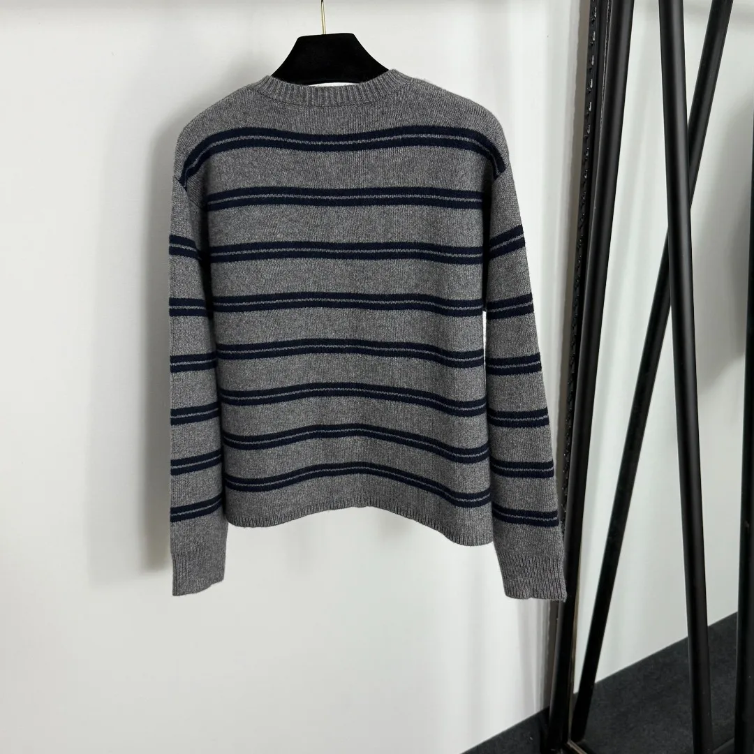 

2025 Autumn New Style Women's Striped Round-neck Long-sleeve Wool Knitted Cardigan