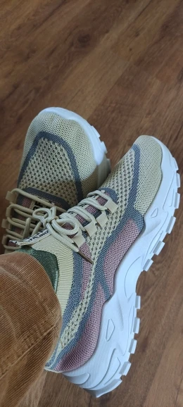 Review image 1