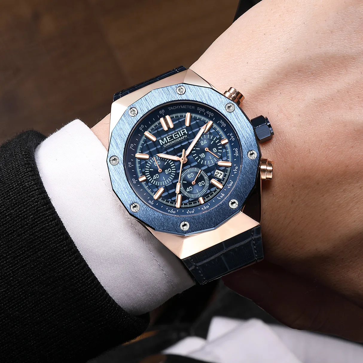 MEGIR Relogio Masculino Luxury Business Men Sports Watches Chronograph Fashion Military Quartz Wristwatch Casual Date Clock 2213