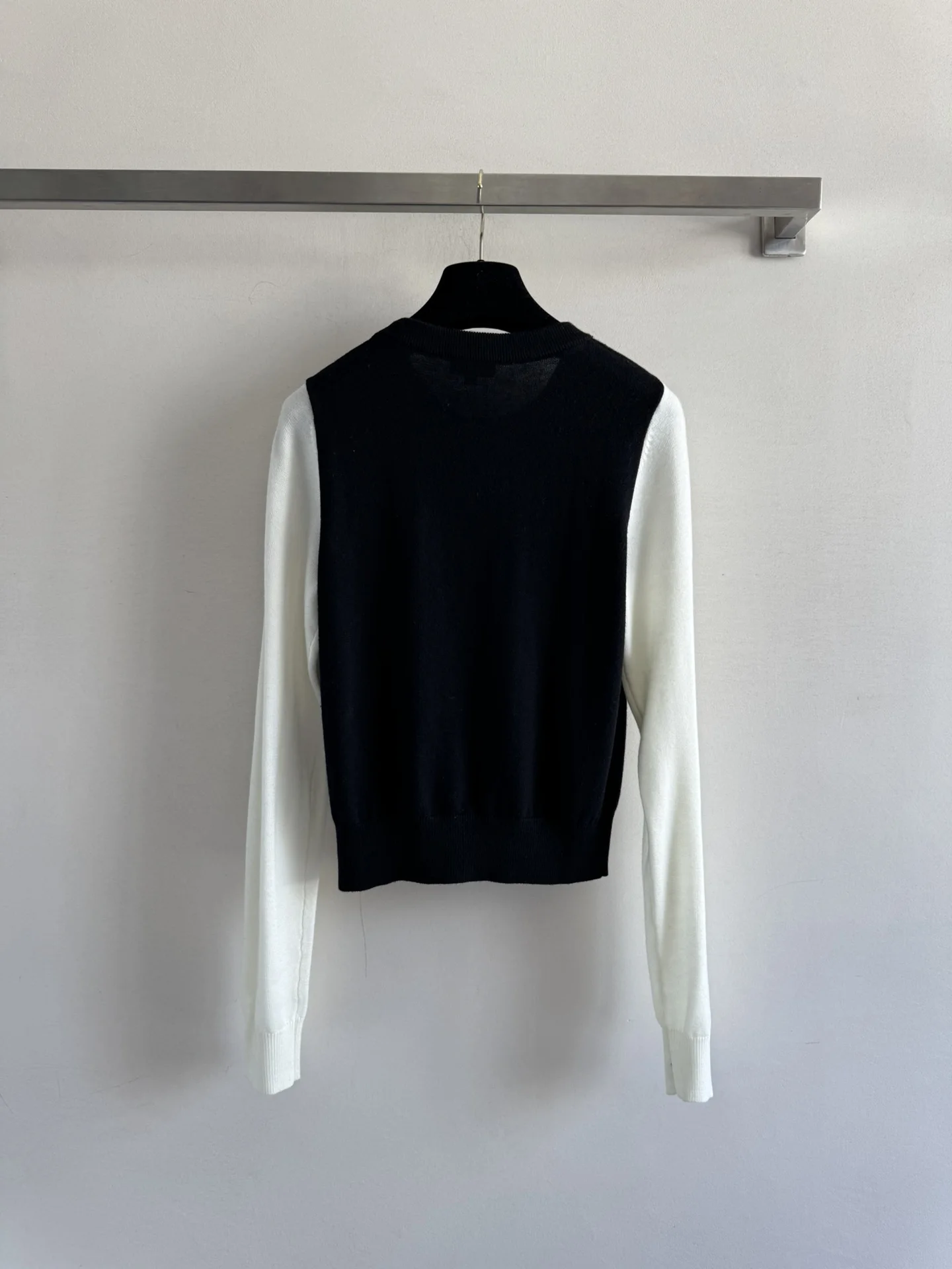 

2025 Autumn/Winter New Women's Bow Printed Hooded Knitted Shirt