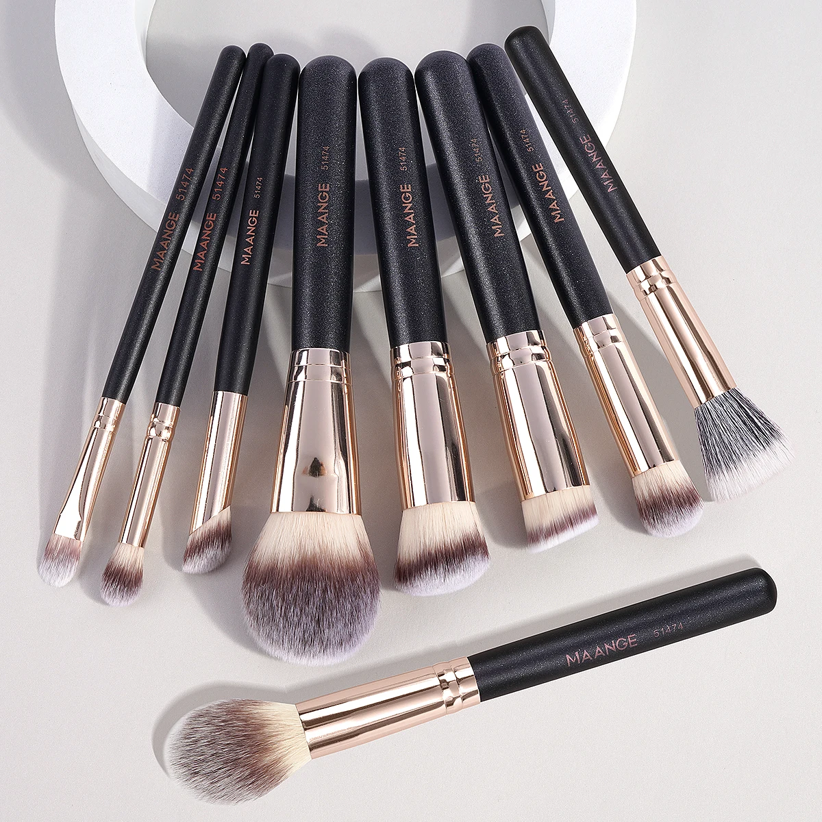 

Набор профессиональных кистей для макияжа MAANGE, 9 шт., для тональной основы, пудры, консилеров, с футляром для хранения, инструмент для макияжа, премиум-подарок