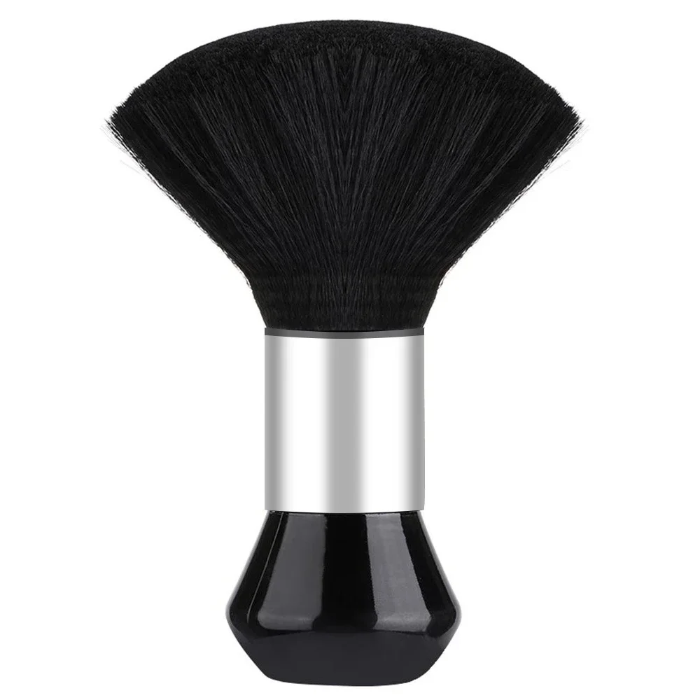 Preto cabeleireiro varrendo pescoço limpeza de cabelo espanador escova de corte de cabelo para