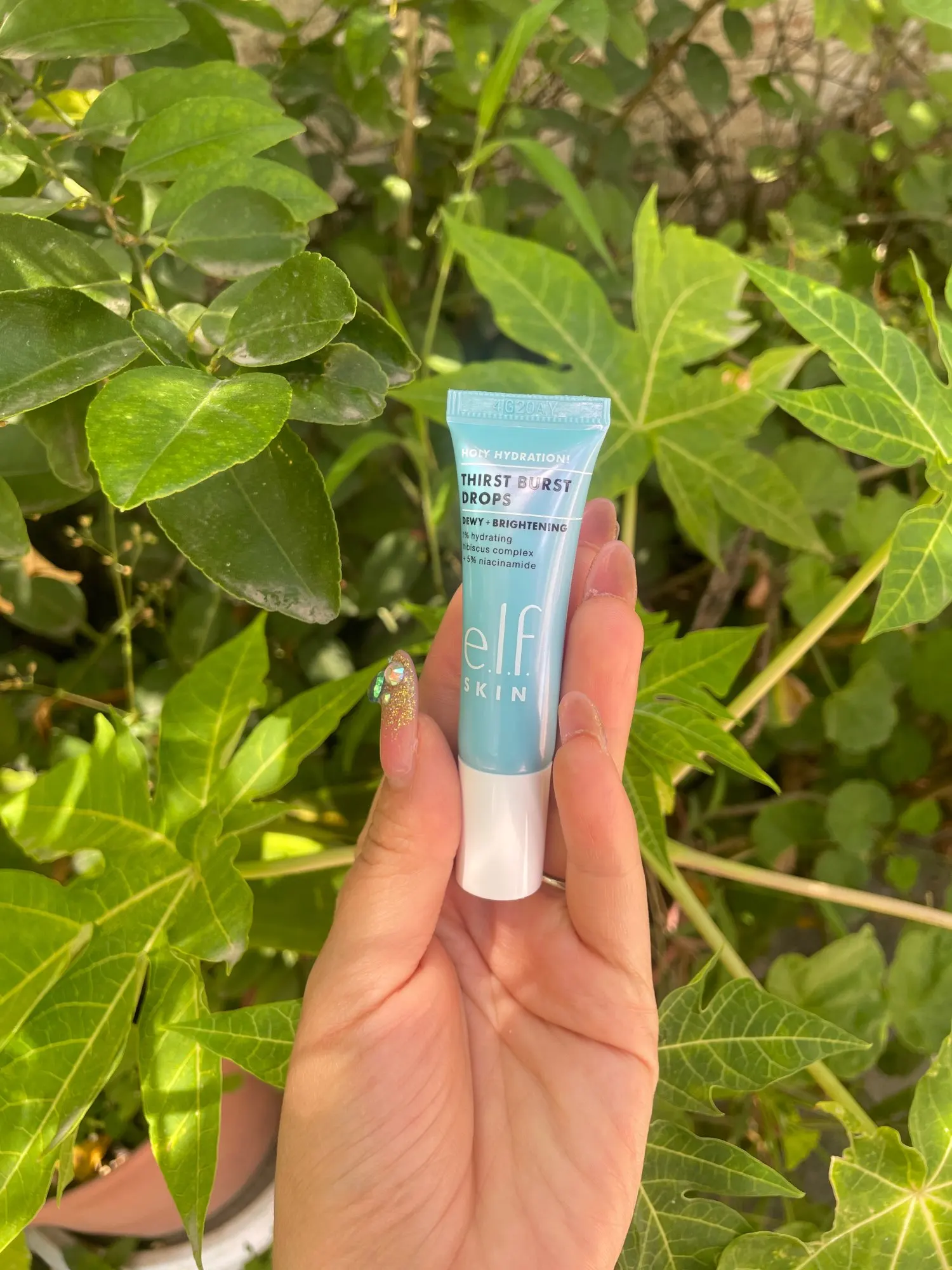Elf Thirst Burst Drops, Brightening Moisture Gel Essence, Hydrating Pre-Makeup Primer, Nourishes Dry Skin for Smooth Base Makeup photo review