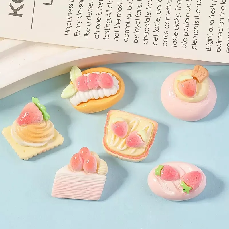 SW36 10pcs Creative Strawberry Cake Handmade DIY Cream Resin Accessories Small Accessories Jewelry Material Package Wholesale