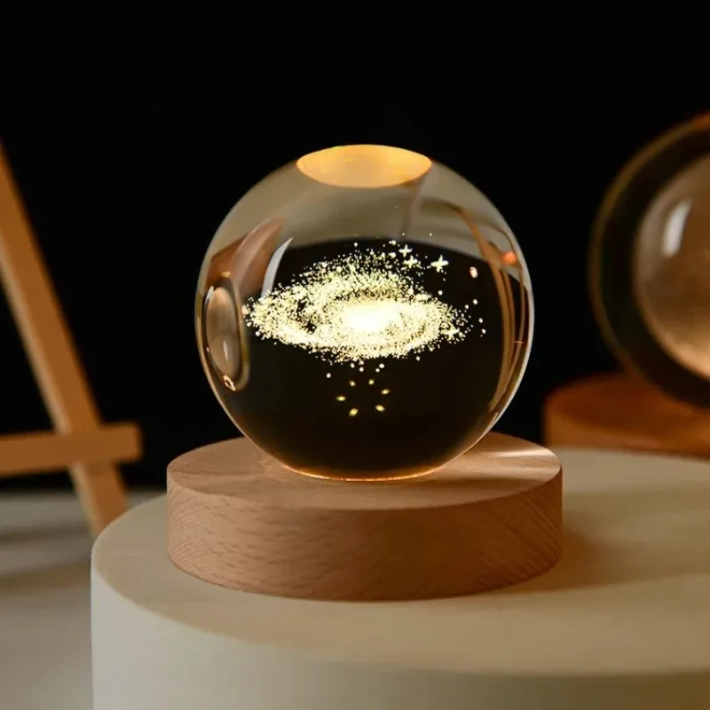 6Cm 3D Bola Kristal Bola Kaca Planet Bumi Dasar Kayu Tata Surya Galaxy Astronomi Hadiah Ulang Tahun Dekorasi Desktop Rumah