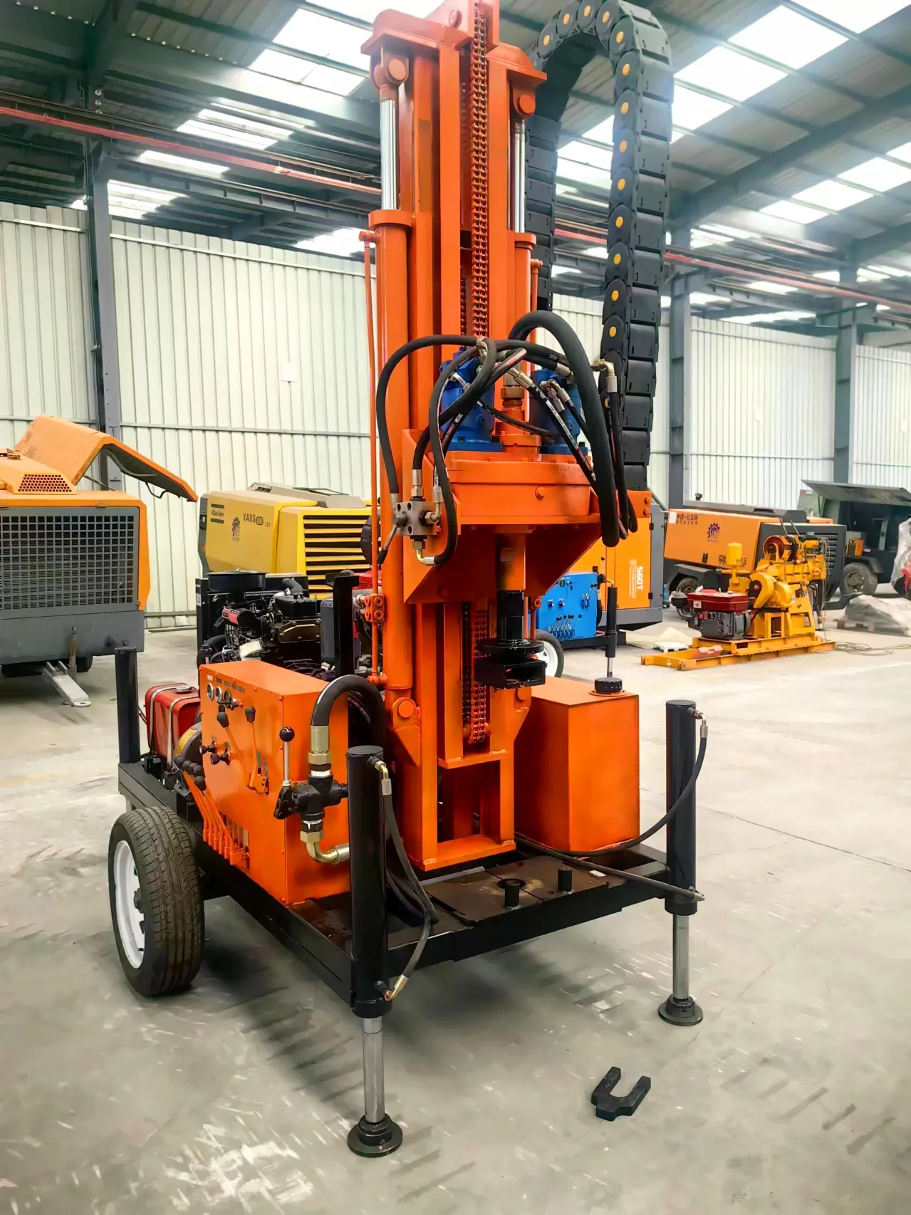 Customized 200m High Efficency Water Well Drilling Rig Ce Certificated Mini Borehole Drilling Rig