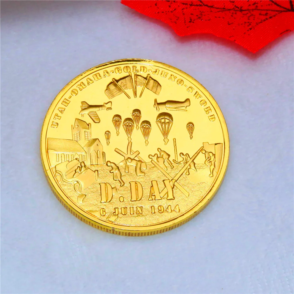 Canada Maple Leaf Gold Coin D-Day 6th June 1944 Juno Beach Gold Plated Challenge Coin