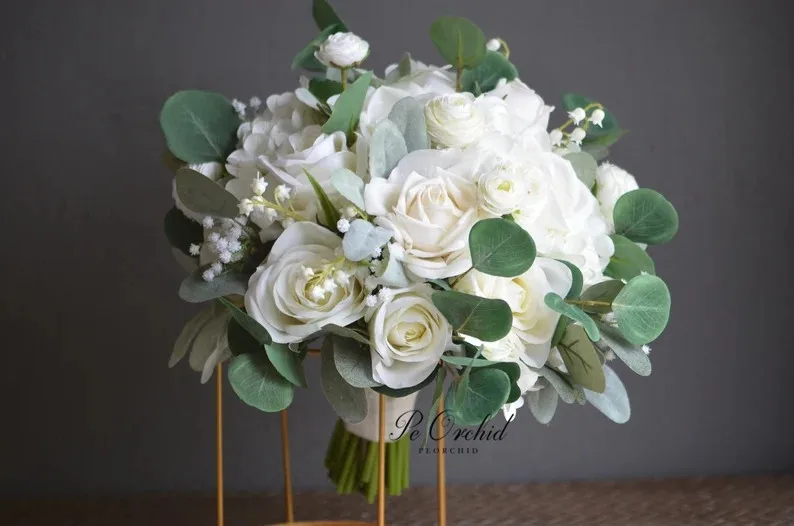 Bouquet de mariage vert blanc romantique, Bouquet de Roses et d'eucalyptus artificiels, pour la plage, printemps et hiver