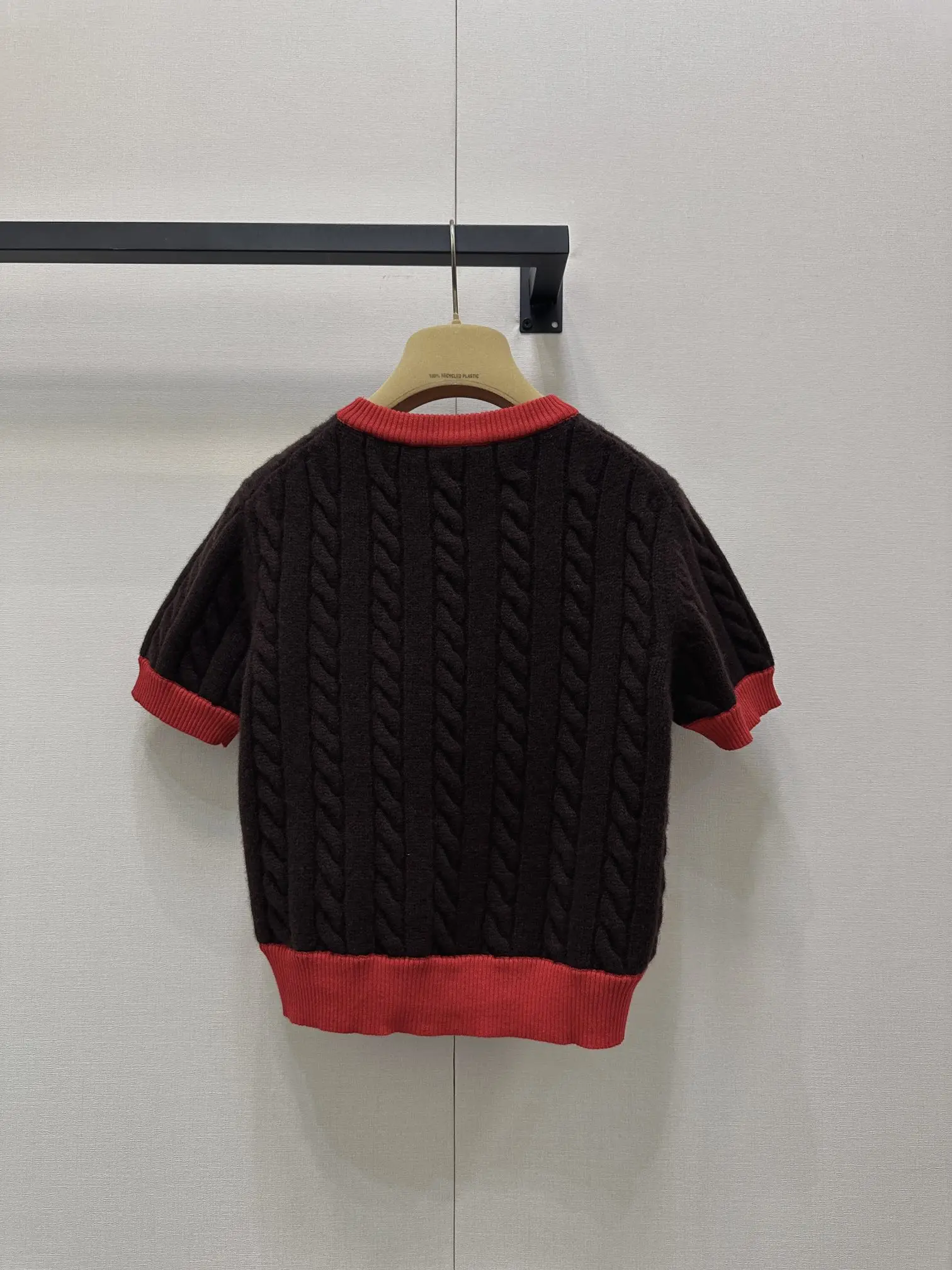 

2052 New and Comfortable Early Autumn Preppy Style Bow Round-neck Short-sleeved Sweater