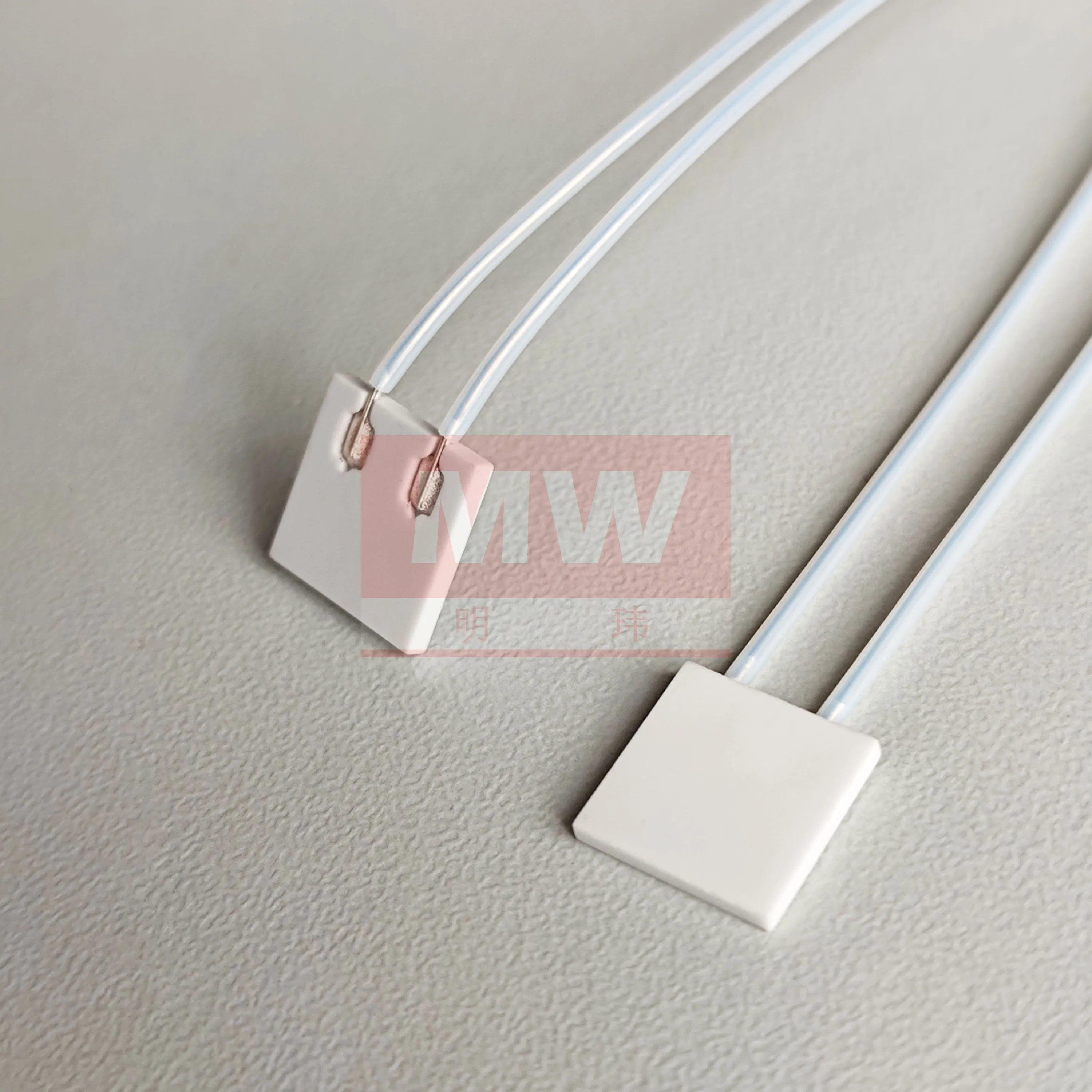 Small ceramic heat element square plate heaters for high tech mold heating 24V 30W