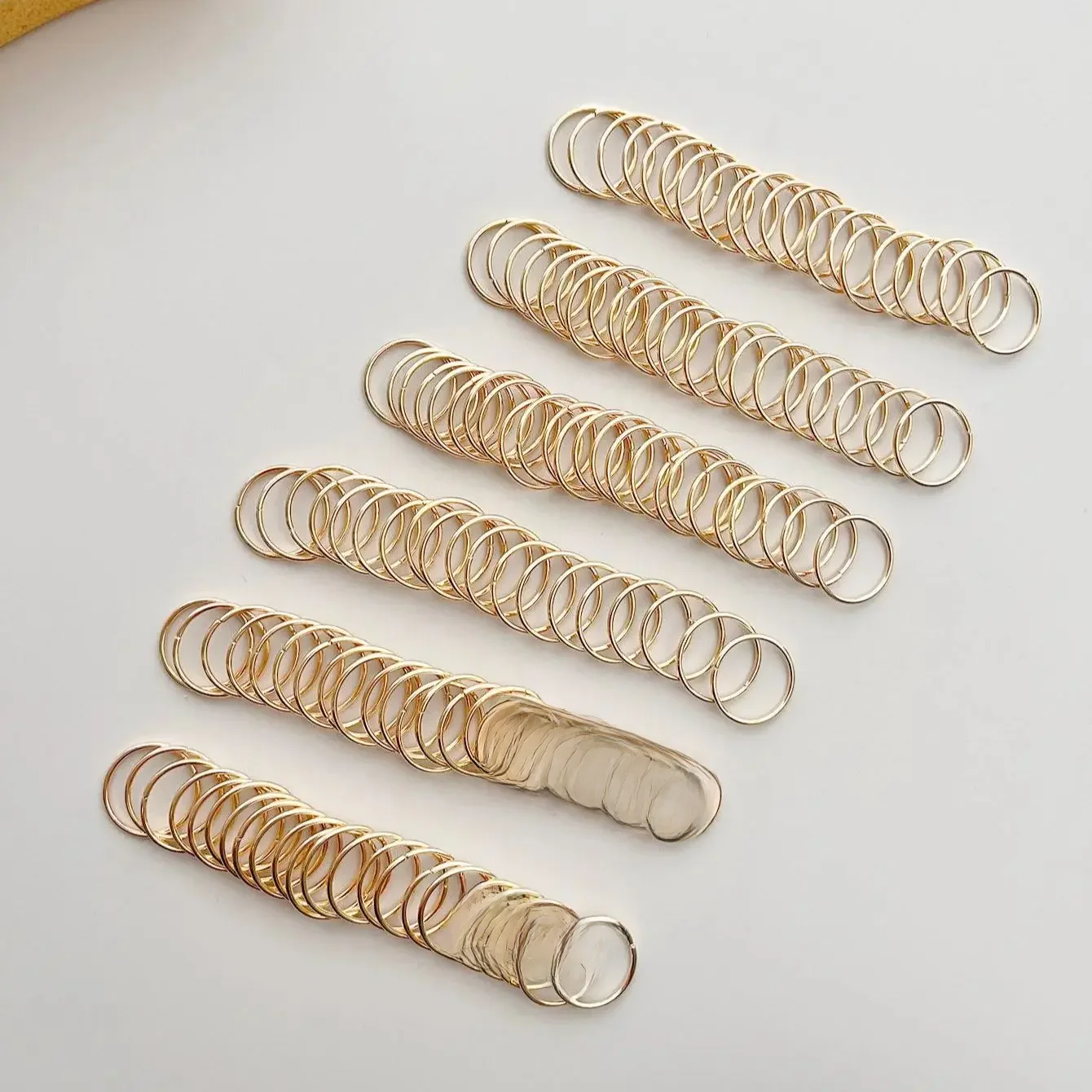 50 stücke Metall Open Jump Haarring, Dreadlocks Perlen Haar Zopf Ringe Clips Dread Locks Haar