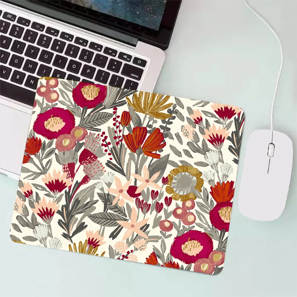 Vintage Floral Pattern Small Gaming Mouse Pad PC Gamer Keyboard Mousepad XXL Computer Office Mouse Mat Laptop Mause pad Desk Mat