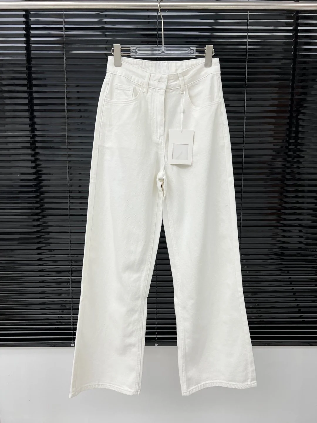 

2025 New Women Jeans High Waisted Soft Comfort Denim Pants Gradient Sequins Back Pocket Design Vintage Glam Disco