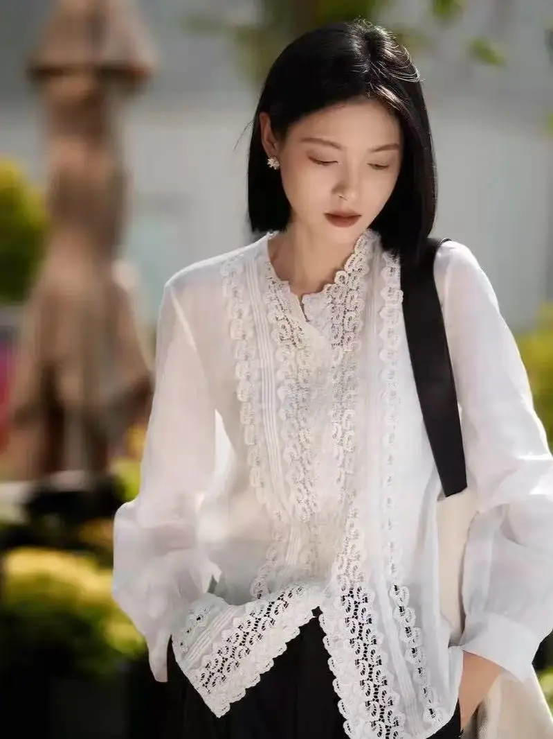

High-end lace embroidery cotton long sleeve blouse