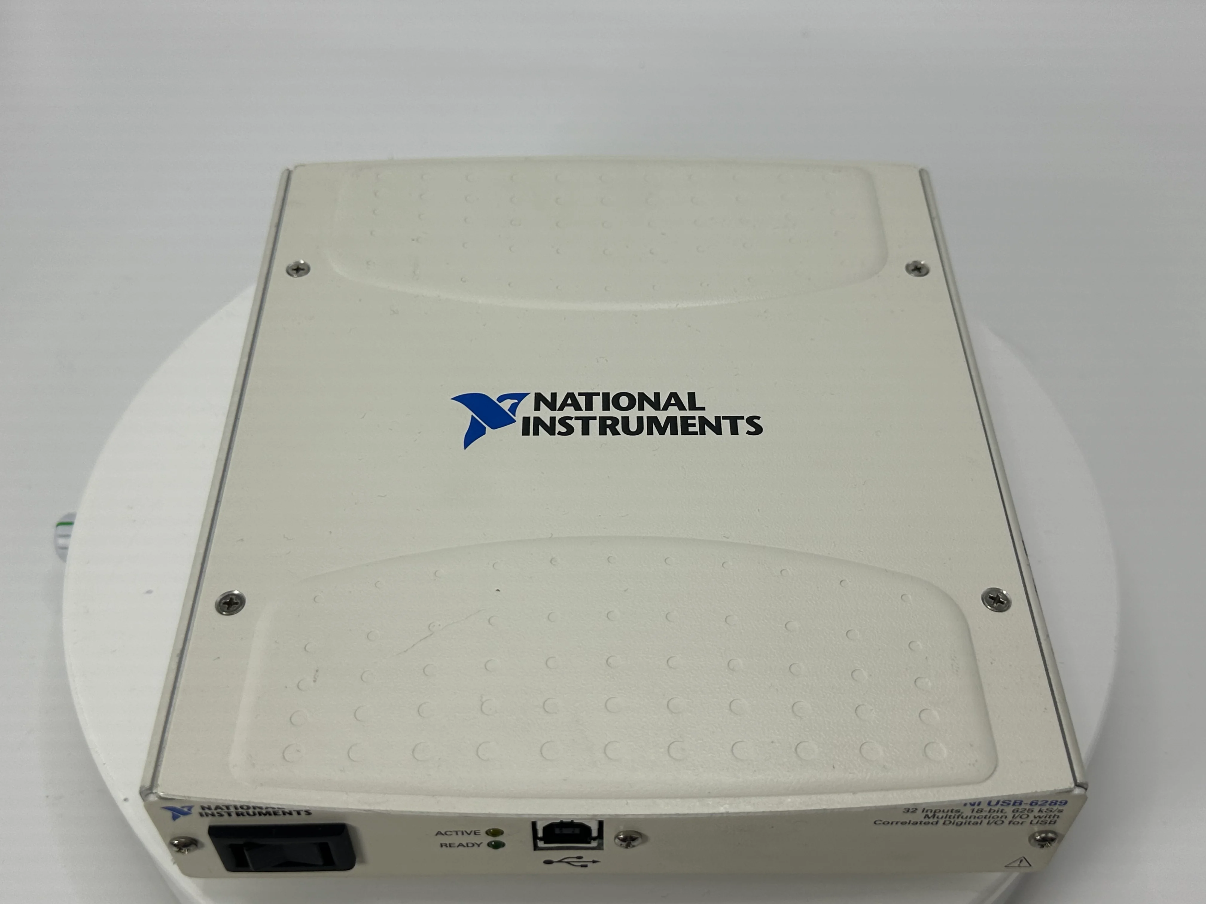 National Instruments NI USB-6289 data acquisition card