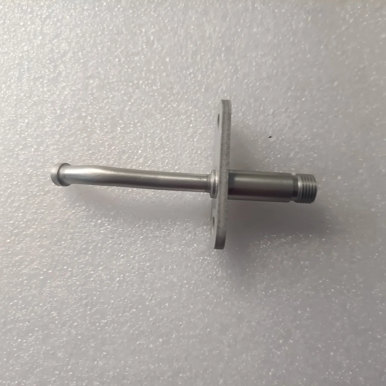A0001403268，A 000 140 0368 DEF Doser Diesel Exhaust Fluid UREA Dosing Injector Urea Nozzle Ad Blue Ammonia Injector