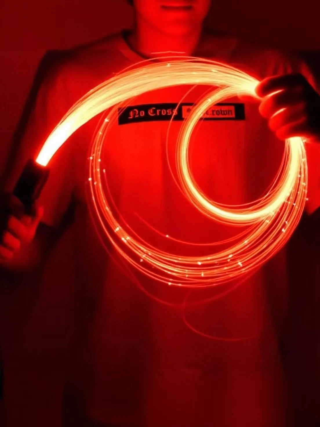 2PCS LED Fiber Optic Peitsche USB Aufladbare Optische Hand Seil Pixel Licht-up Peitsche Fluss Spielzeug Dance Party beleuchtung Zeigen Für Party