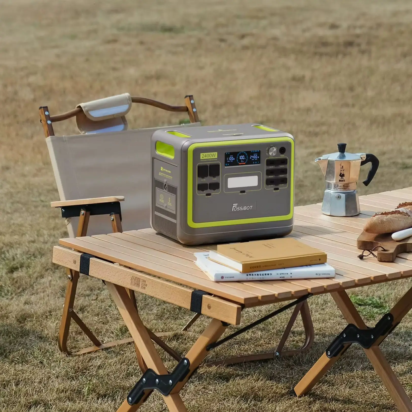 FOSSiBOT F2400, stazione di alimentazione portatile con batteria LiFePO4 da 2048 Wh e pannello solare bifacciale da 100 W, uscite AC da 2400 W (potenza massima 4800 W), generatore solare per campeggio