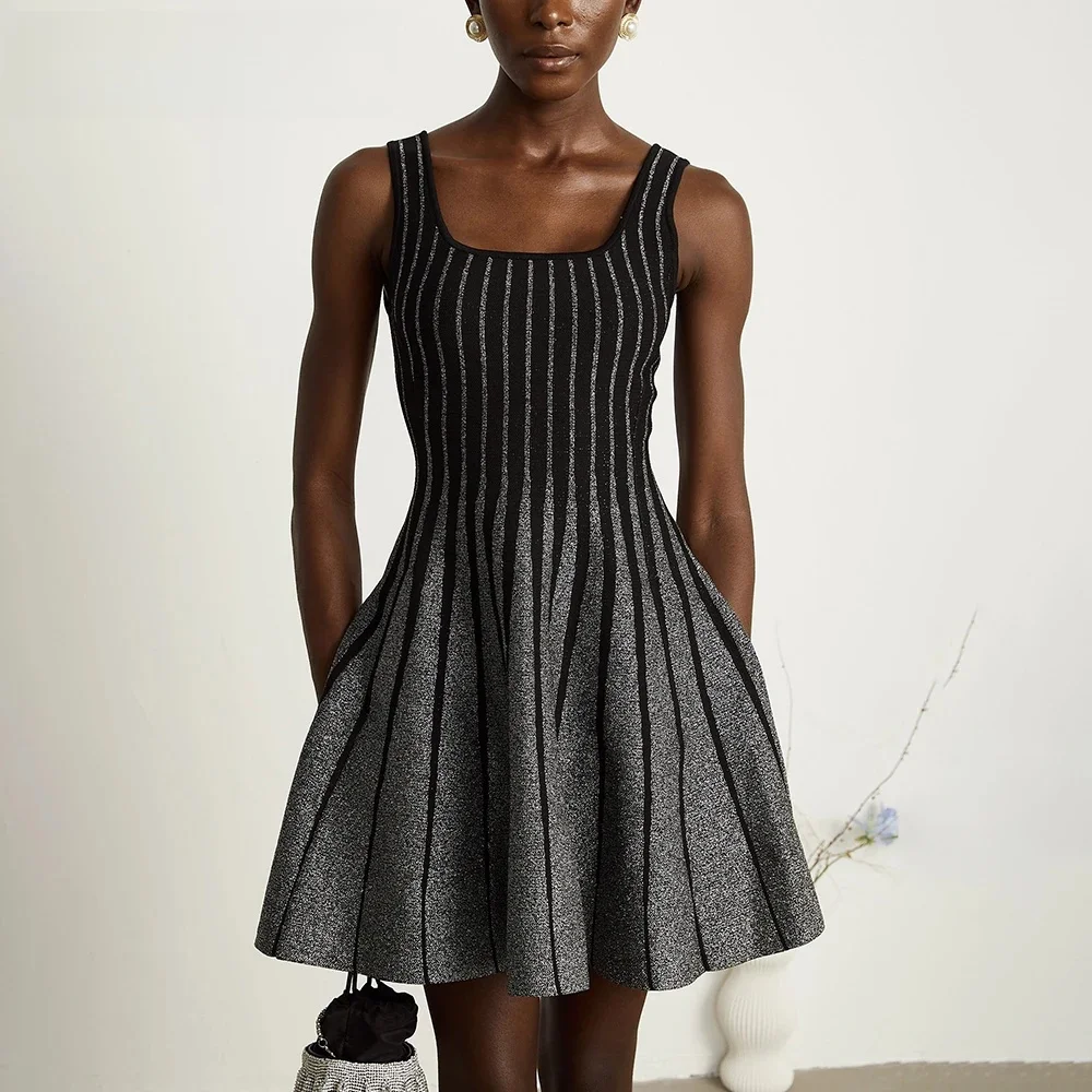 TWOTWINSTYLE Hit Kleur Afslanken Mode Tuniek Jurken voor Vrouwen Vierkante Hals Mouwloze Patchwork Streep Jurk Vrouwelijke Kleding - afbeelding 2