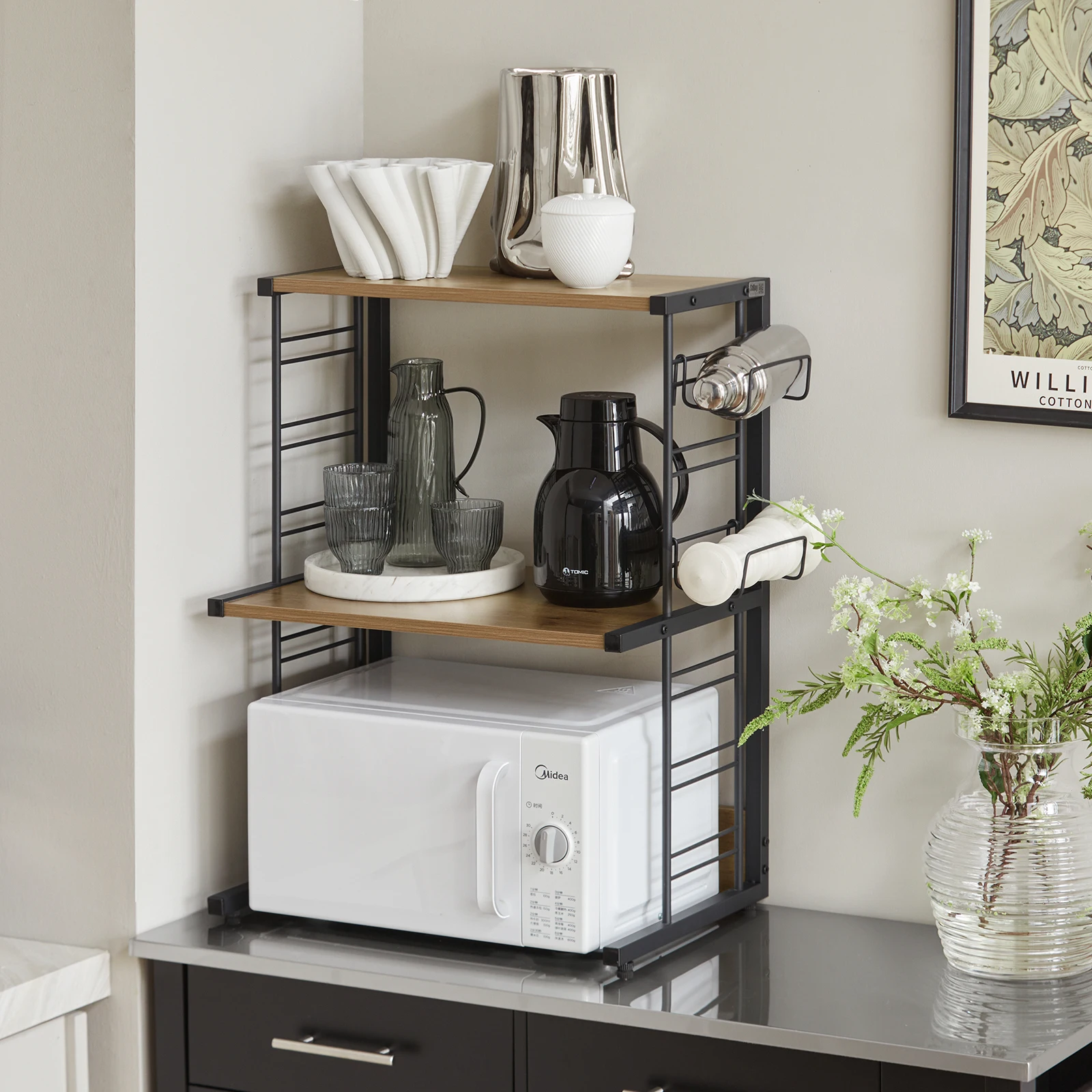 SoBuy KCR08-PF Soporte para microondas Estante de cocina con 2 estantes y 2 portabotellas Mini estante Diseño industrial