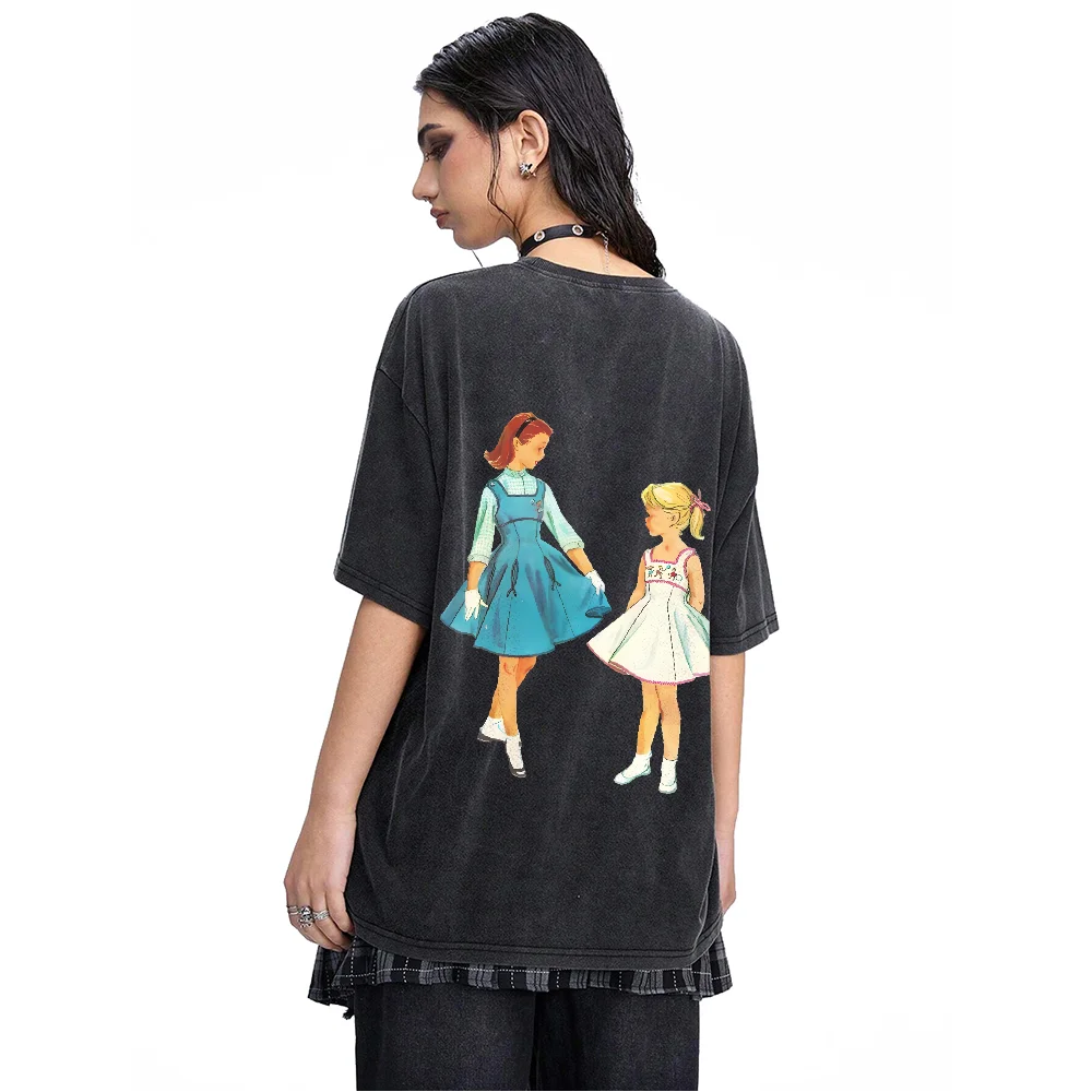 Double Sided Printed Holding Hands Retro Little Girl Printed Washed Vintage Craft Unisex T Shirt Gothic StyleSummer Short Sleeve