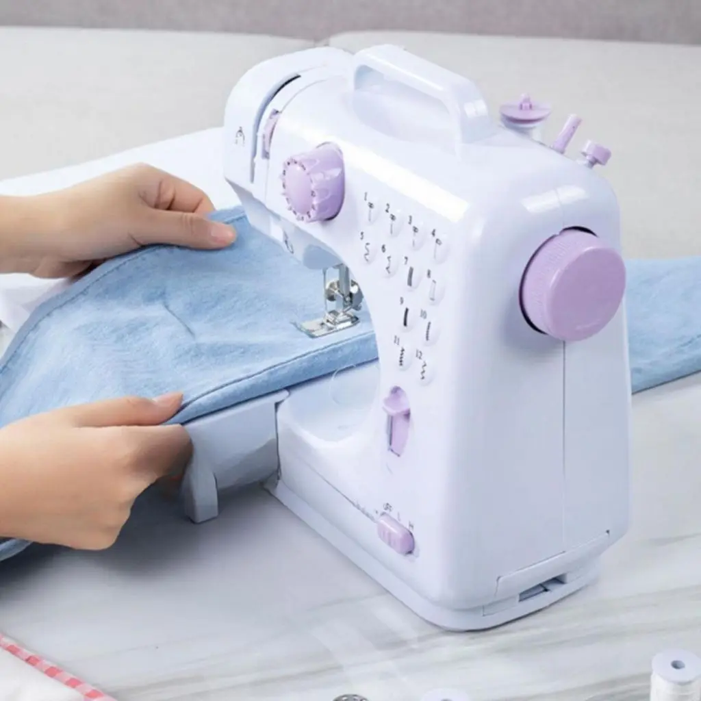 Mini Household Multifunctional Sewing Machine with Portable Pedal Composite 12 Points-Bivolt