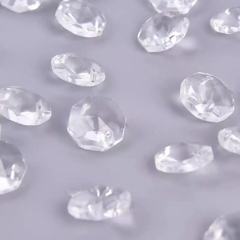 100 Pcs. 14mm. High quality parts, orthogonal crystal with 2 holes. Diy accessories, weddings and decoration.