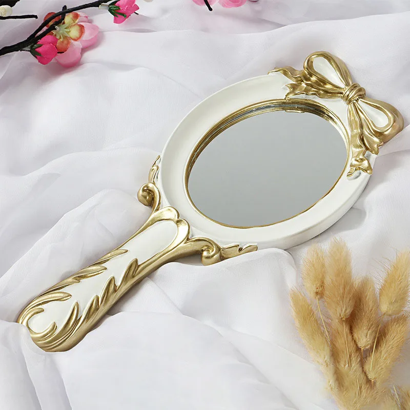 Piuma di fenice retrò europea classica principessa bellezza a qualsiasi momento con specchio di bellezza specchio per trucco con specchio in pizzo