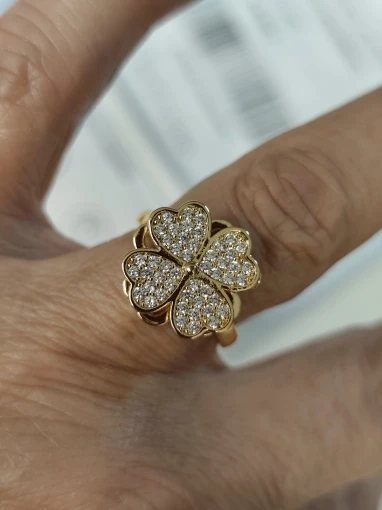 Lucky Clover Spinner Gold Ring