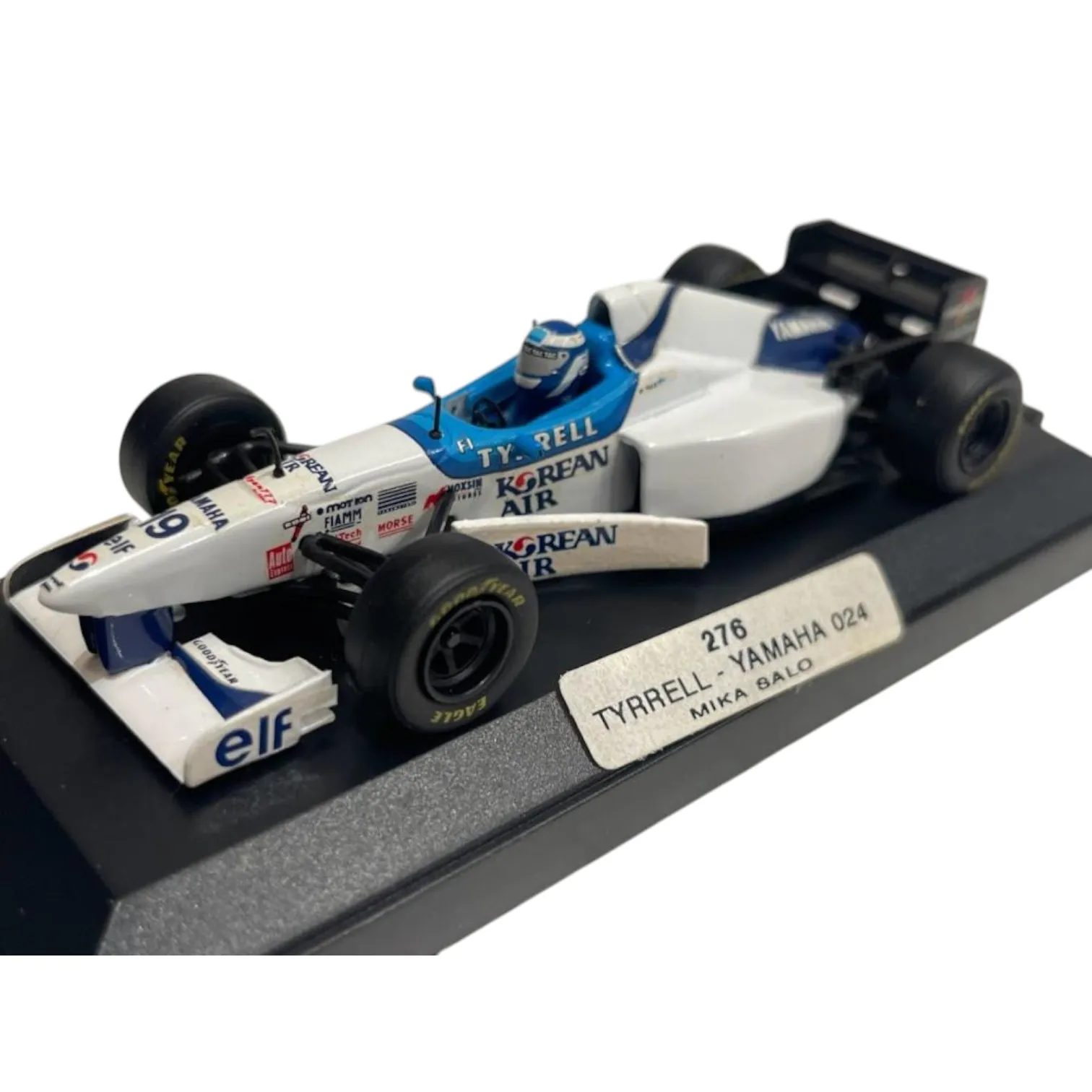 Onyx, Tyrrell 024, monoplace britannique de compétition Grand Prix, Motorsport International au Circuit finlandais, 1996, échelle 1:43, miniature en métal moulé sous pression, collection standard Formule 1, sans fascicule, emballage d'origine endommagé.