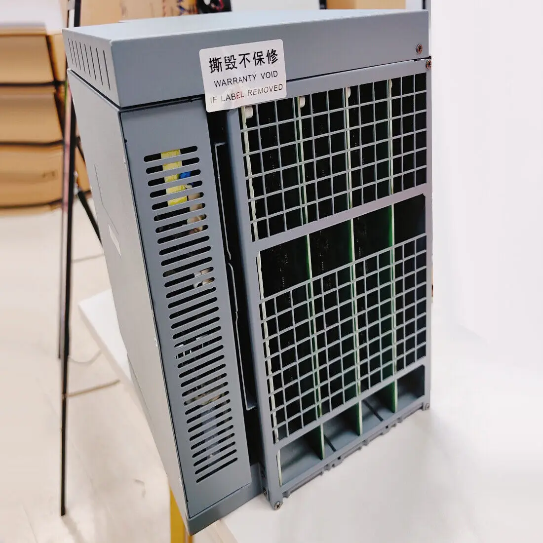 BOMBAX MINER EZ100 12500M 2300W ETC, ZIL,OCTA Miner Machine With PSU