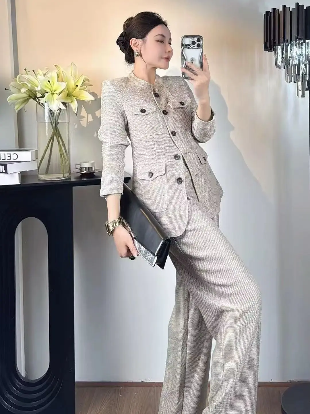 Retro Multi-Pocket Workwear Design, Slightly Waist-Cinching Cut Top and Long Straight Pants Set