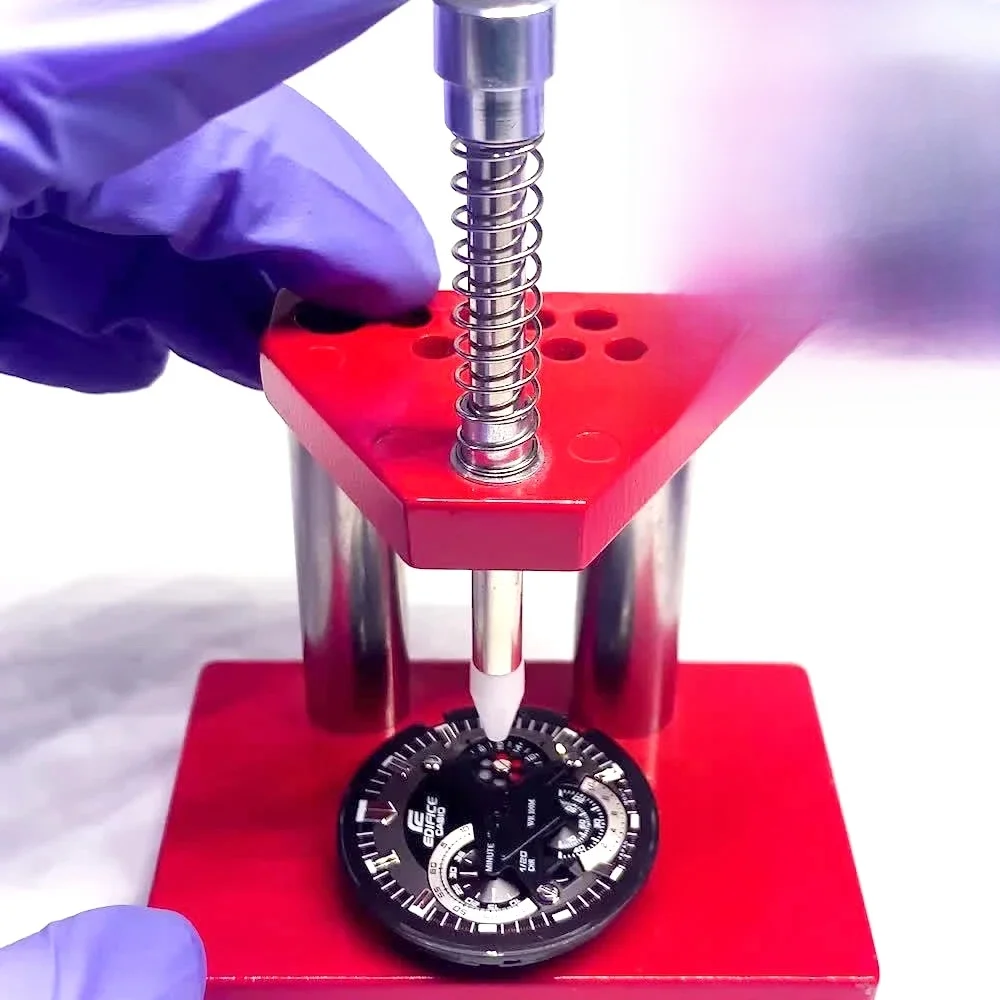 Extracteur d'aiguilles de montre à main, extracteur de piston de montre-bracelet Portable, pièces précises, outils de réparation d'horloger rouge