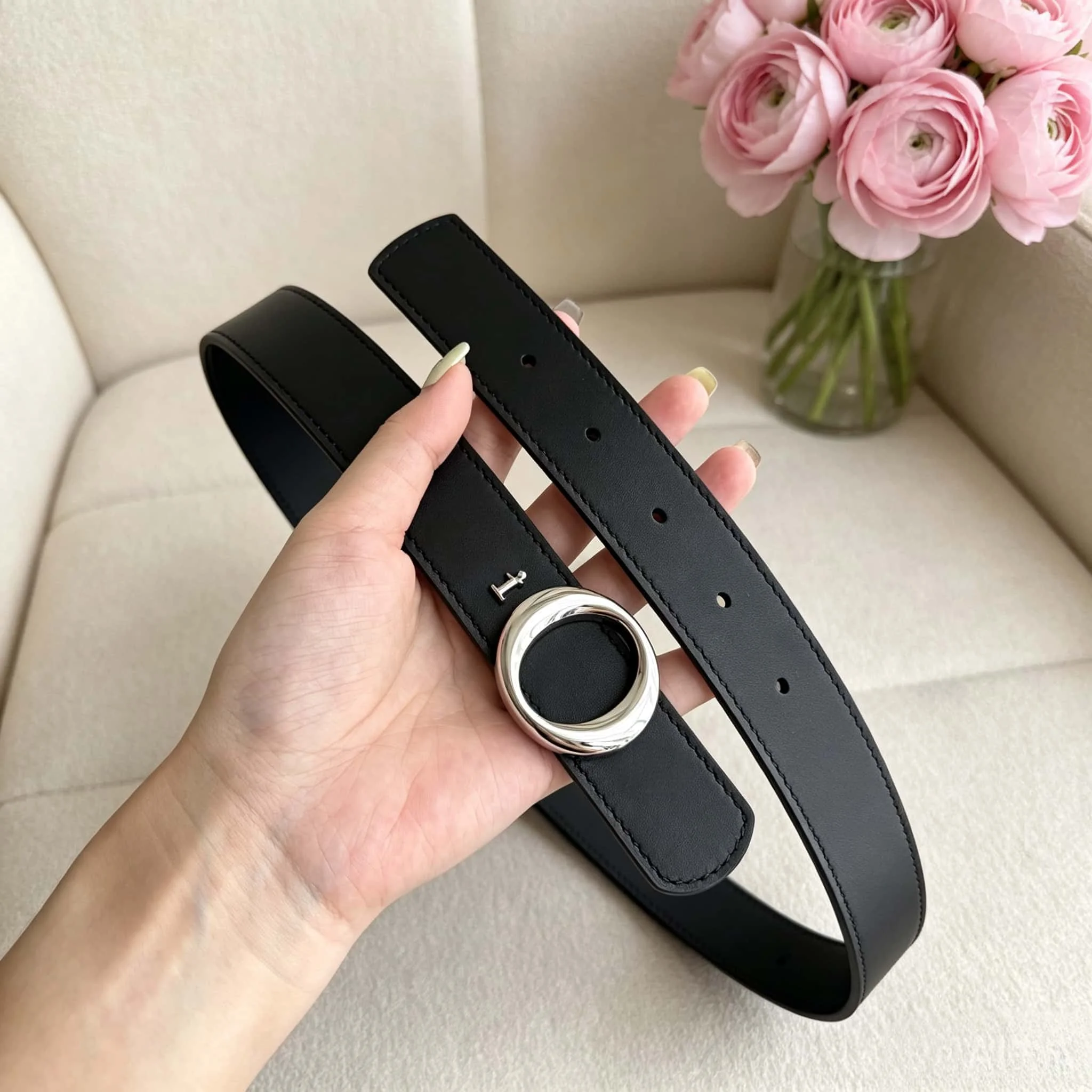 2026 New Belt Fashion Simple Versatile Comfortable Classic Leather Belt Width: 3.0cm.
