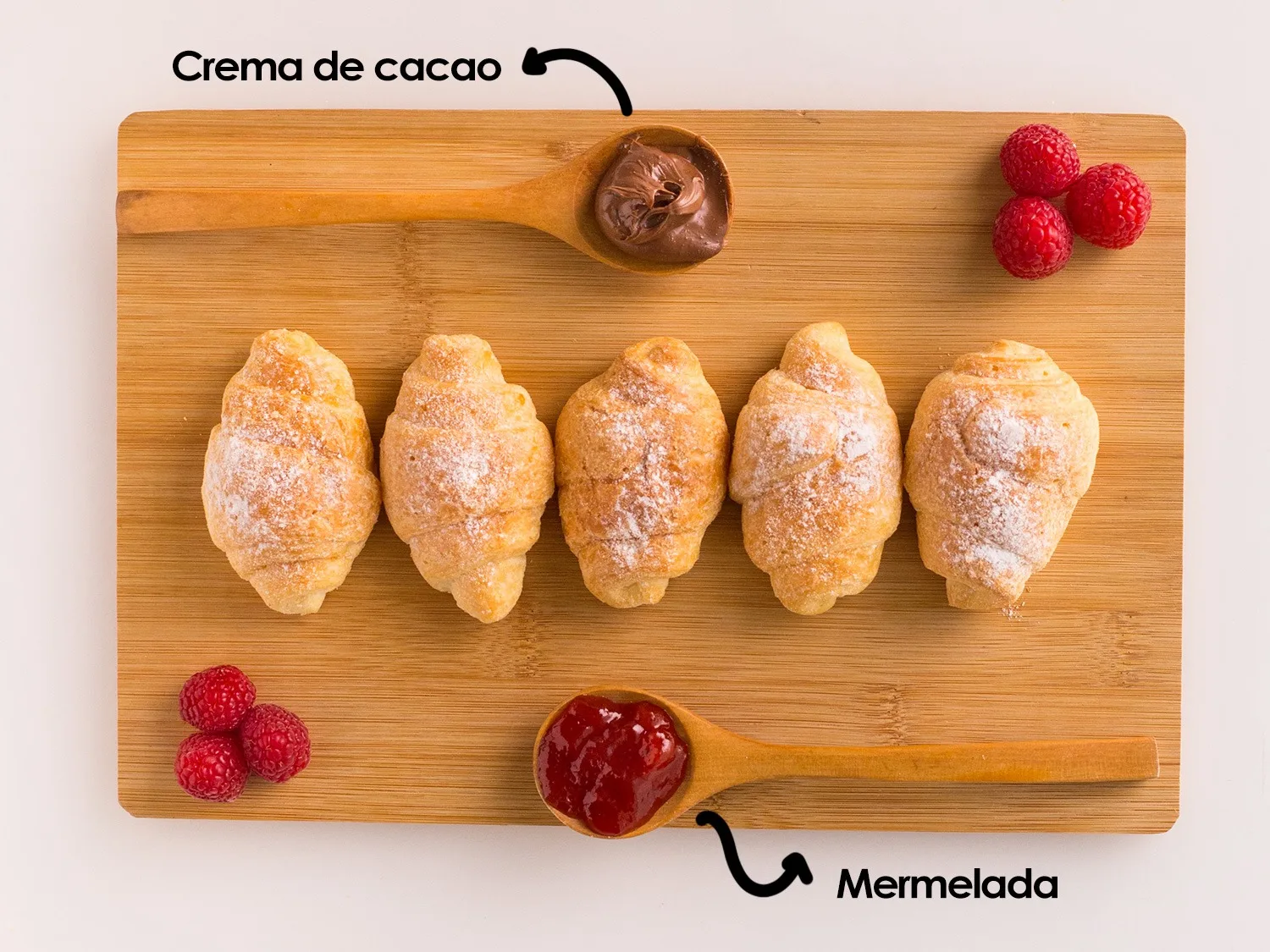 Croissants de Cacao Dulcesol envueltos individualmente en formato de 1.6KG - Con nuestro delicioso croissant con extra de relleno tendrás una