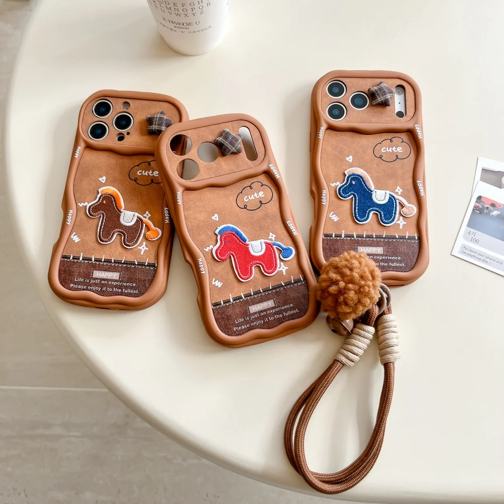 

Brown leather embroidered pony phone case, suitable for iPhone13/14/15/16/17ProMax, Fundans 14/15/16/17 Pro new protective case