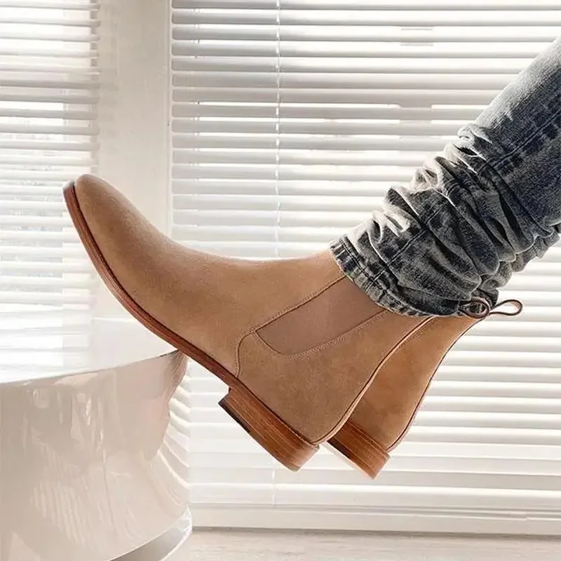 Mężczyźni Chelsea Boots Faux Deer aksamitne wysokie buty na niskim obcasie szpiczasty nosek moda na wszystkie mecze pojedynczy produkt mężczyźni buty — zdjęcie 2
