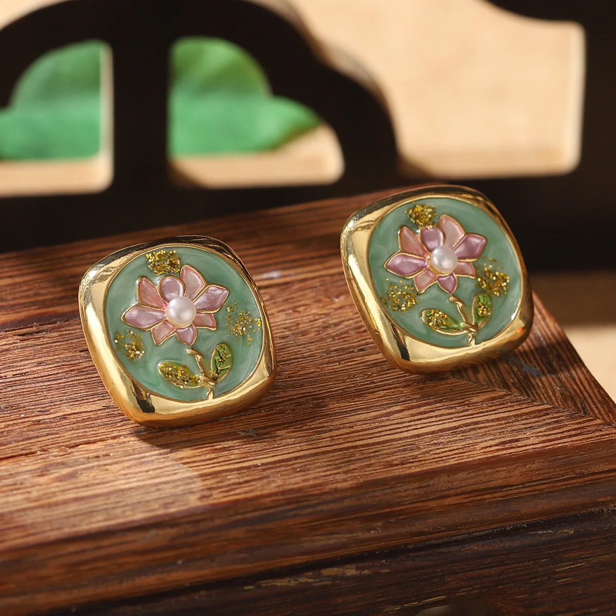 جديد أنيق النمط الصيني مطلية بالذهب زهرة اللوتس اللؤلؤ وأقراط للنساء موضة المينا مجوهرات هدية #2