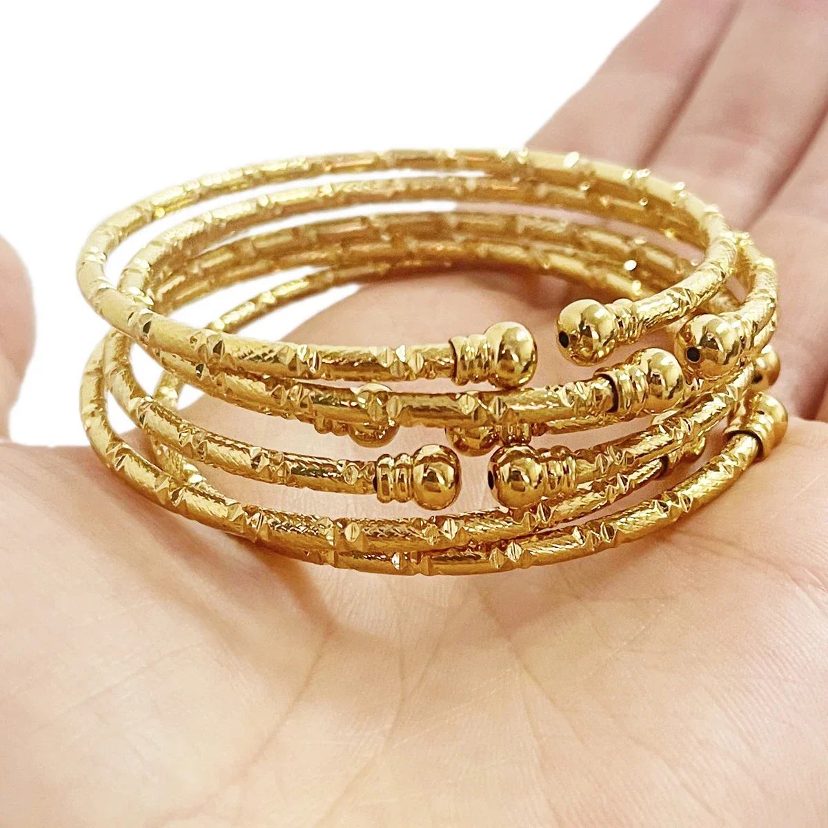 Afrikanische Armbänder 3 mm, Armreifen und Armreifen aus Dubai, indische Farben, Gold, Naher Osten,