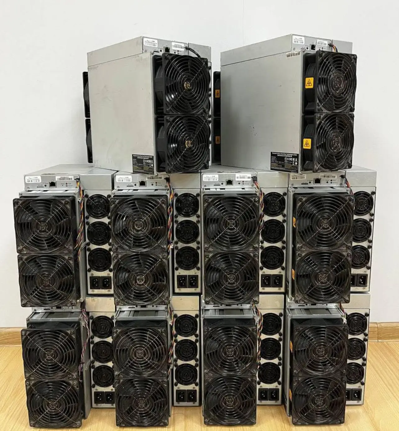 

Discount fast selling Bitmain Antminer S21 Pro+ 234T 3510W Bitcoin Miner