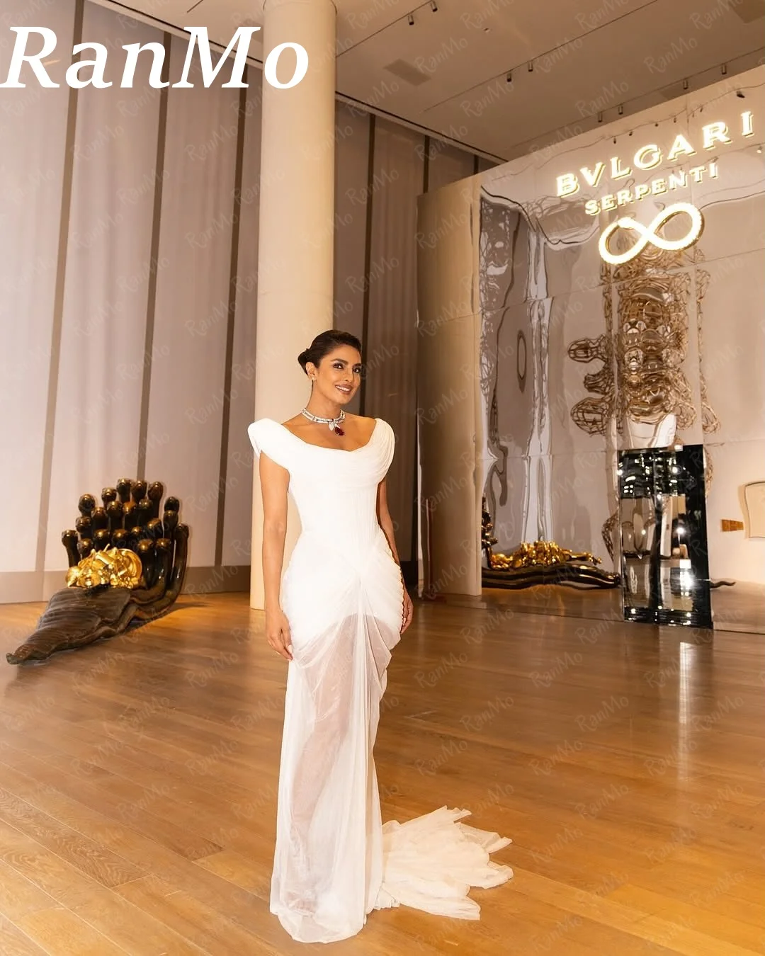 란모 맞춤형 롱 쉬폰 이브닝 드레스 빅 오넥 플리츠 플로어 길이 이브닝 드레스 여성용 프롬 드레스