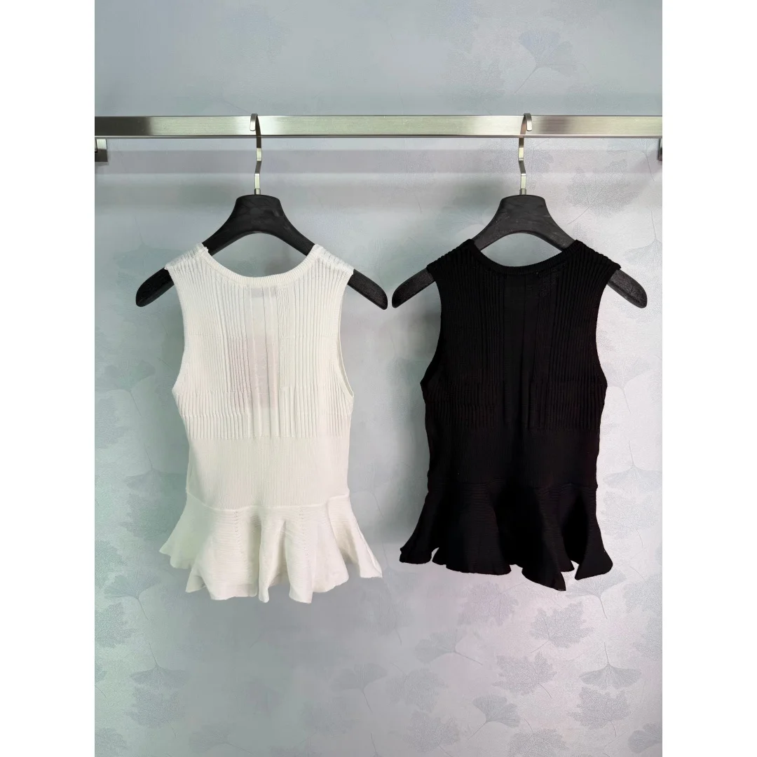 

2026 New Fashion Spring Vintage Color Block LoosOff-the-Shoulder Short-Sleeve Knit Top Sweater for Women