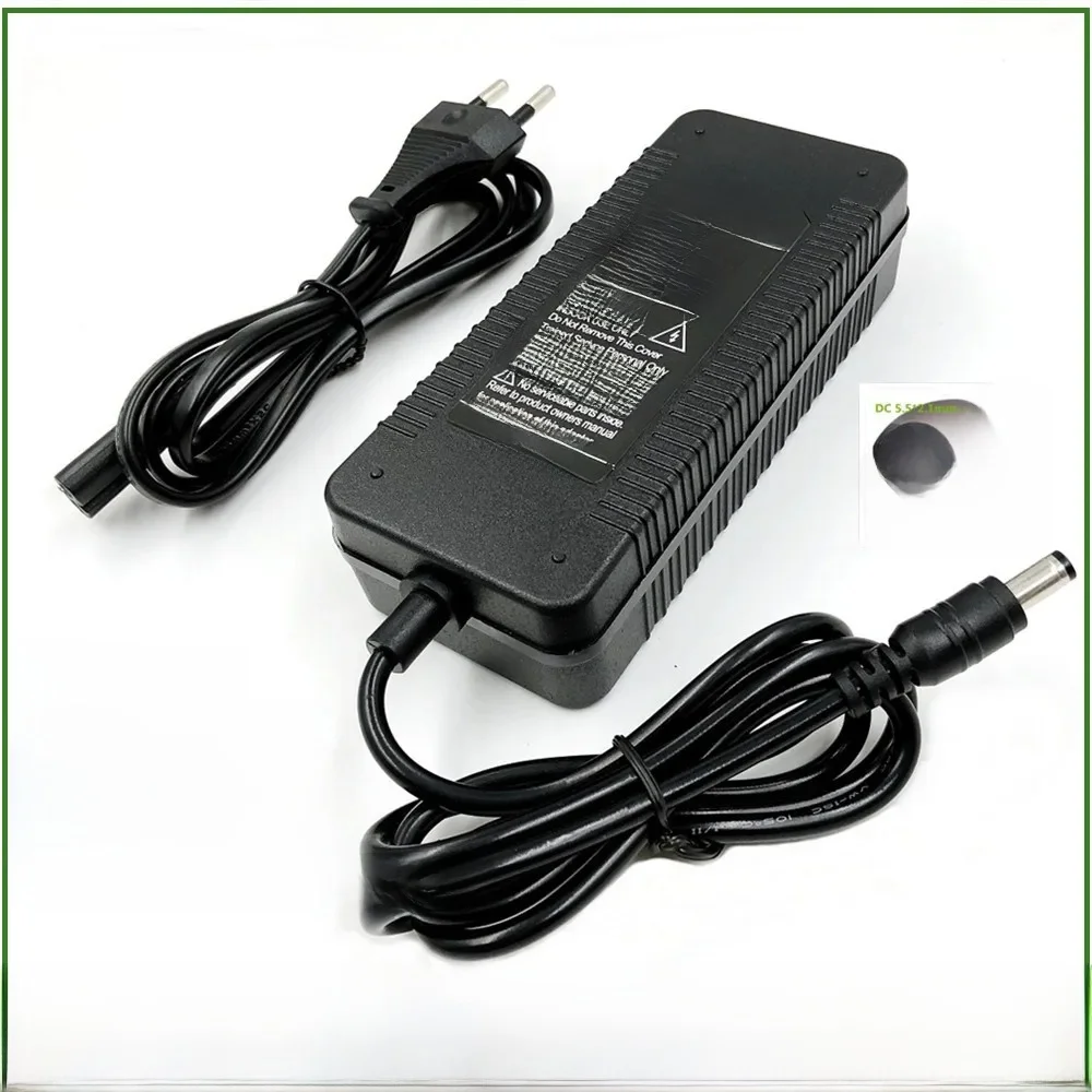 14,6V 5A LiFePO4-Ladegerät 4-Serien 12V 5A Lifepo4-Batterieladegerät 14,4V Intelligentes Ladegerät für 4S 12V LiFePO4-Batterie