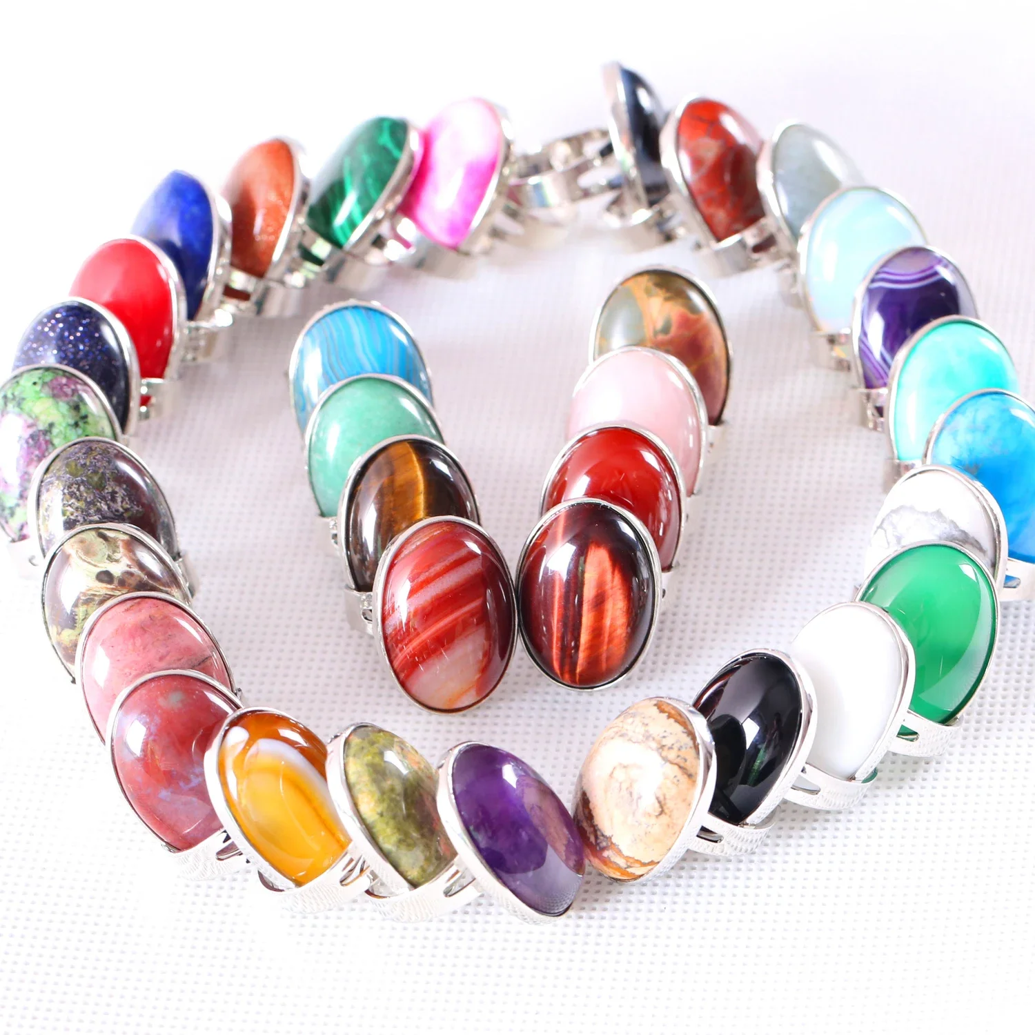 1Pcs Pierścionek Wielokolorowa biżuteria dla kobiet Mężczyźni Prezent Naturalny kamień Owalny koralik Amazonit Karneol Onyks Opal Regulowany pierścionek na palec — zdjęcie 2
