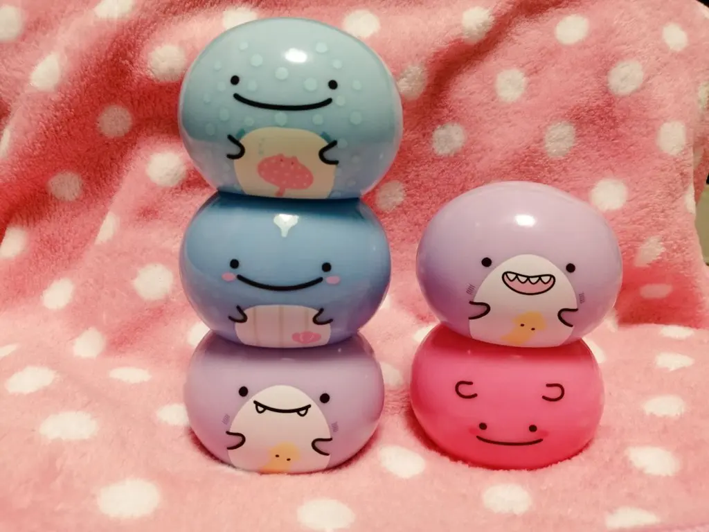 KORO KORO gashapon zabawki śliczne kawaii Jinbesan Maigo wieloryb rekin Mendako zbieraj i stosuj maskotki lekkie lalki kapsułki figurki