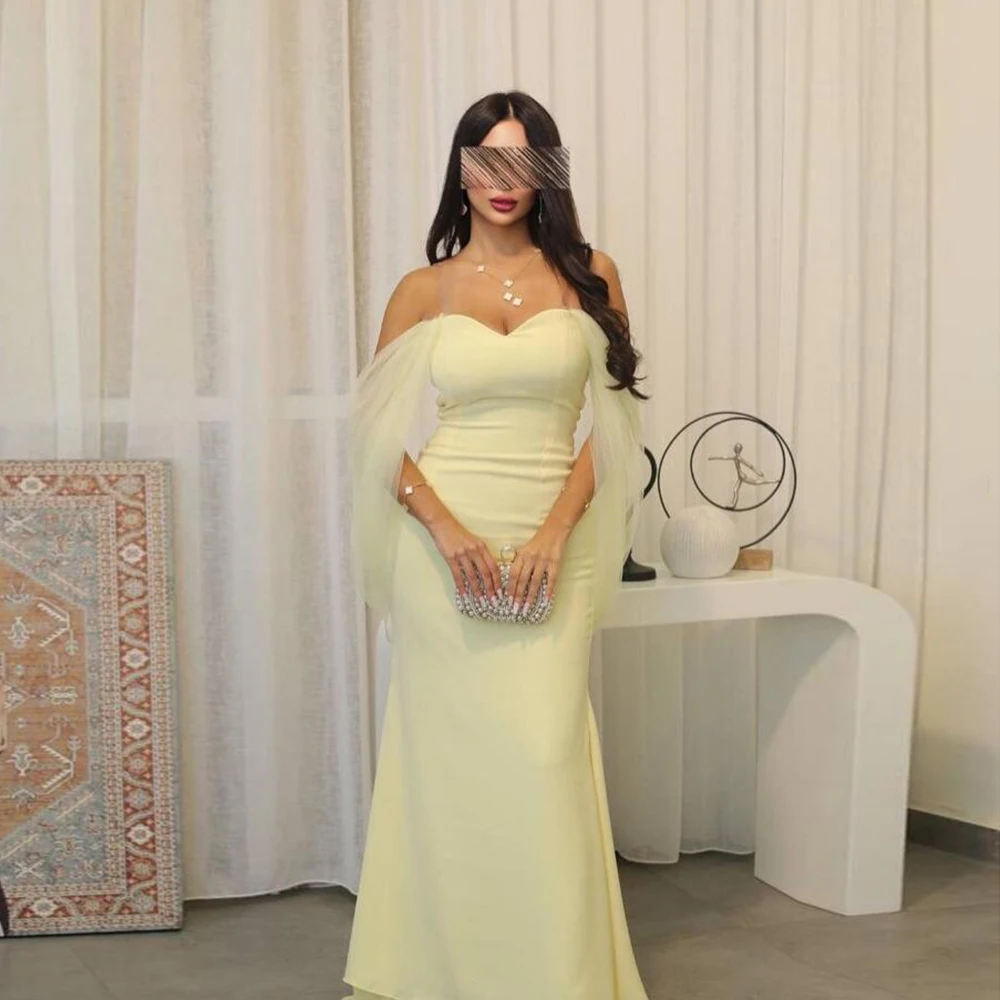 

Customized Simple Sweetheart Evening Dresses Backless Floor-Length Sweep Train Light Yellow Prom Dress Modern Mermaid Party Gow